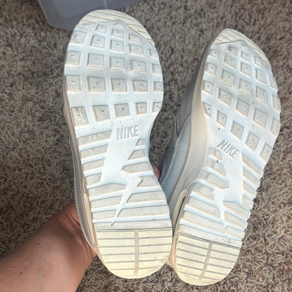 Nike Women's Silver and White Sneakers - Picture 4 of 5